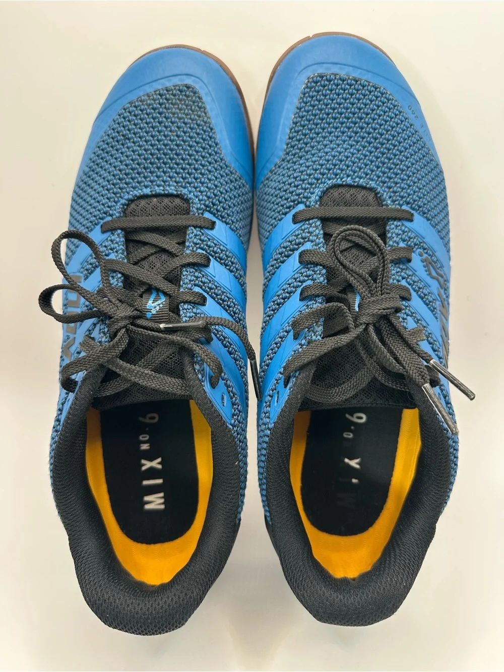 Inov-8 Men's Blue and Black Lightweight Sneakers